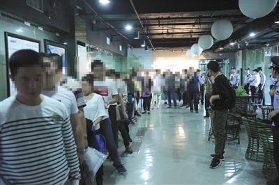 海淀一培训机构借“保过”骗千余考生5000万